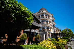 Гостиница Leon Boutique Hotel  Сухуми
